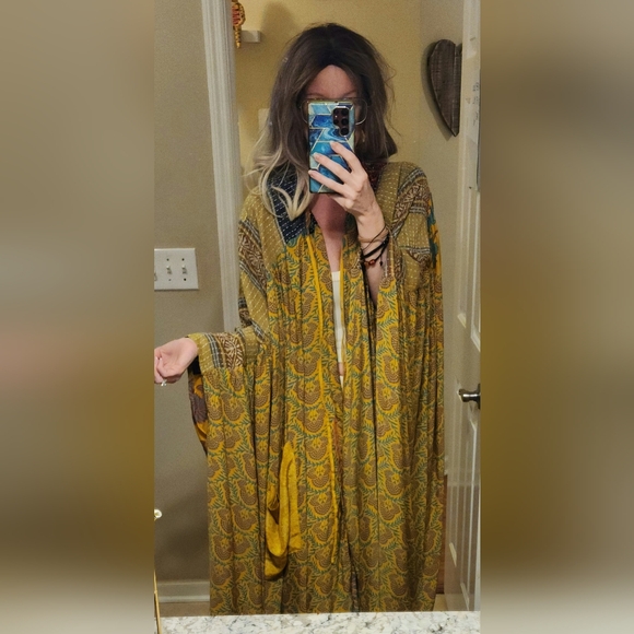 Stunning OOAK Kantha Bae Fleetwood Kimono Cape Poncho Cardigan NWT One Size - Picture 2 of 2